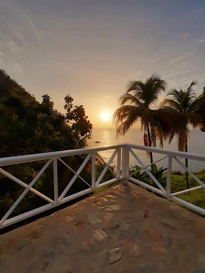 Castara Inn Bagian luar foto